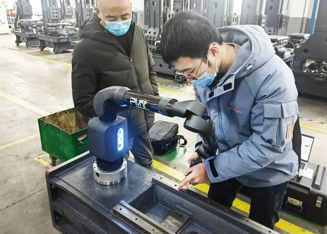 派姆特PMT-关节臂三坐标测量机-机床测量现场